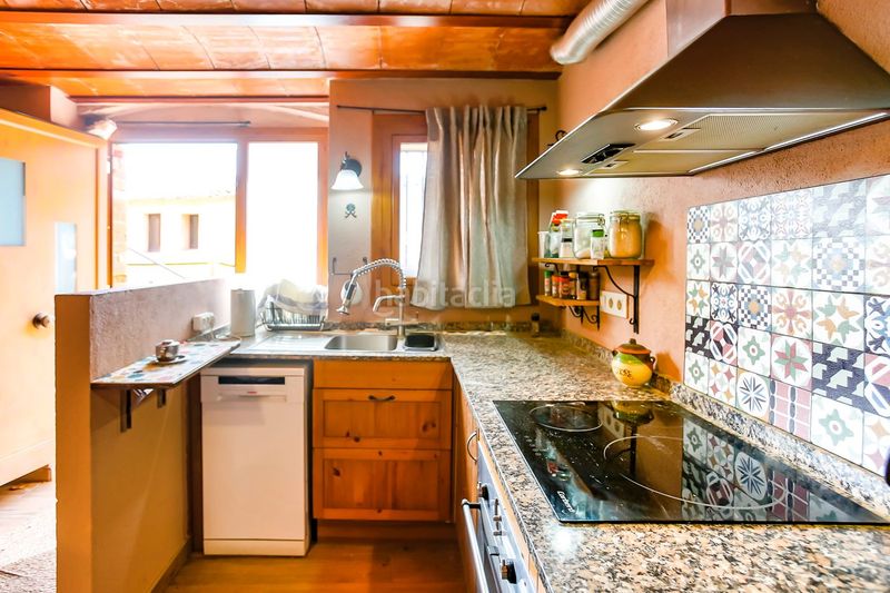 Foto e663e3d9-ae86-4284-a978-7df6654d8f78. Masia a Gallifa