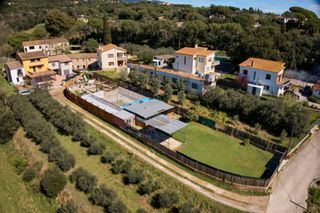 Masia a Ametlla del Vall�s (L�)