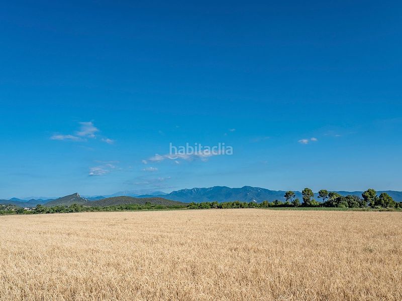 Foto f7b2e158-9805-4f6b-b678-126e146df783. Masia a Llers