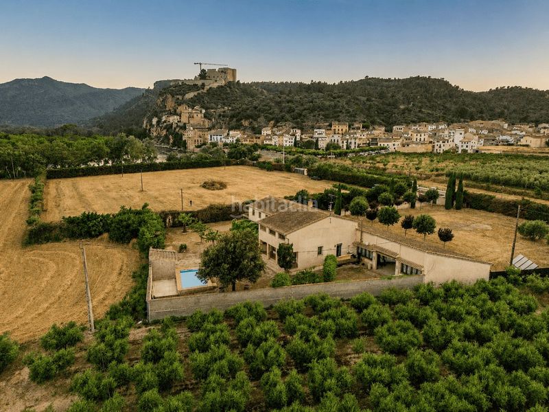 Foto acad65d5-2cd6-4b54-a884-2b90a5da5335. Masia amb calefacció aparcament piscina a Miravet