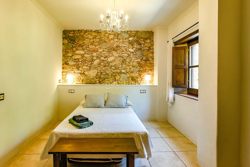 Foto ad32e5b6-ee47-4988-942f-3713add7962f. Edificio en Cellera de Ter (La)