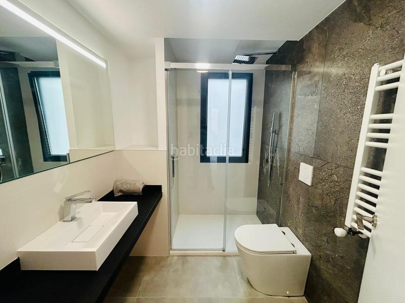 Foto 13404ef1-d1db-4491-9184-801af9977524. Piso en Parque María Luisa -Giralda Sur Sevilla