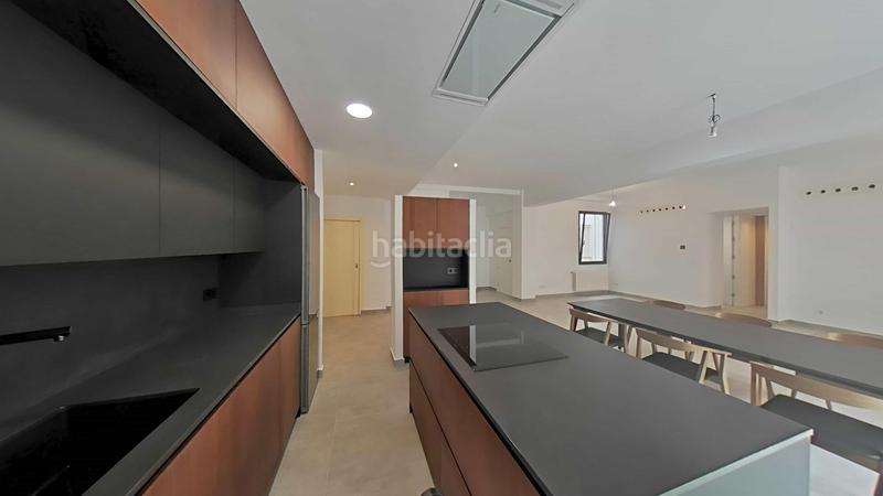 Foto 47ef3d7b-8997-46c0-b283-e743a43c916f. Piso en Parque María Luisa -Giralda Sur Sevilla