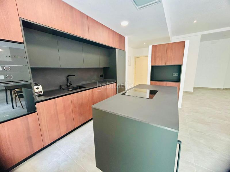 Foto 6f66f400-32d3-414a-873c-e70118d9254e. Piso en Parque María Luisa -Giralda Sur Sevilla