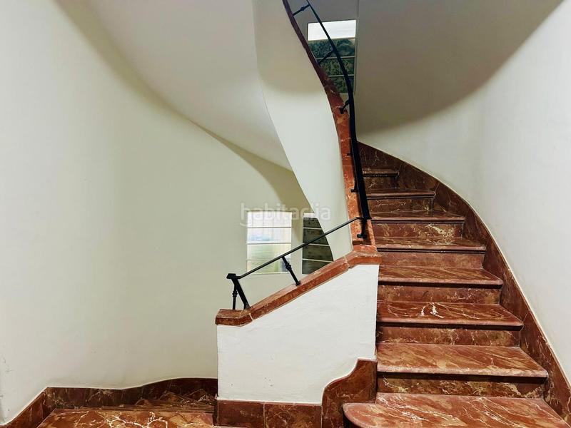 Foto 970d235b-ca12-42f0-b601-10320e4e3862. Piso en Parque María Luisa -Giralda Sur Sevilla