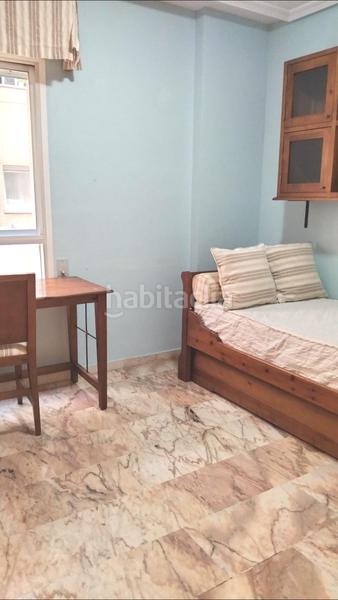 Foto c7744309-8f90-4260-a491-840444ac759b. Affitto appartamento in Los Remedios Sevilla