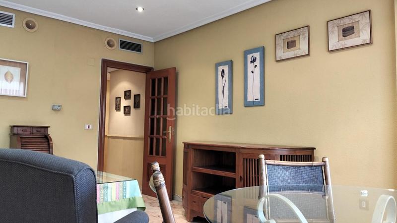Foto feef28d9-b689-4ea1-8b2c-555c3e00e10a. Location appartement dans Los Remedios Sevilla