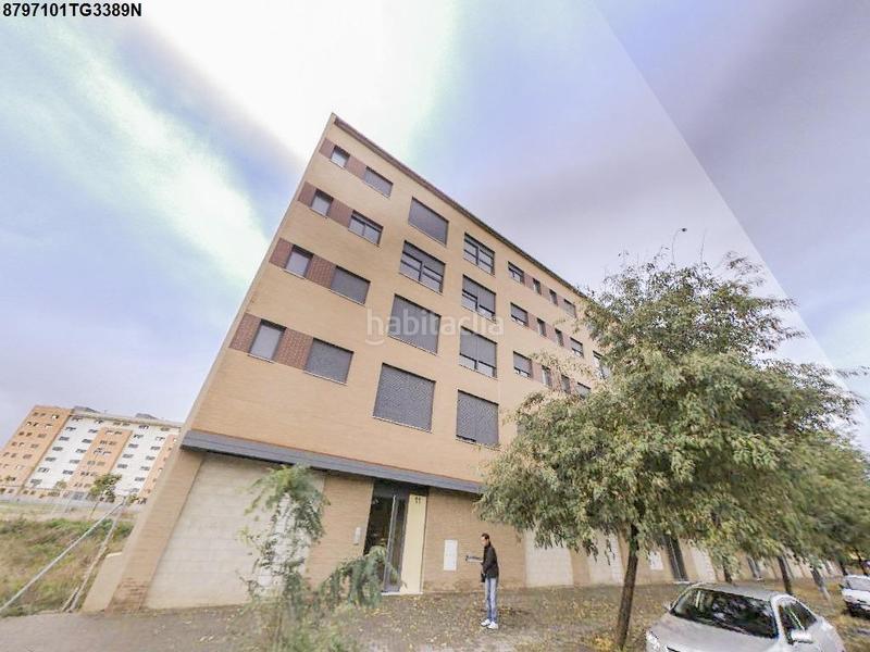 Foto f65624a1-f37d-4738-9e2b-b35b096924d2. Rent flat in La Plata Sevilla