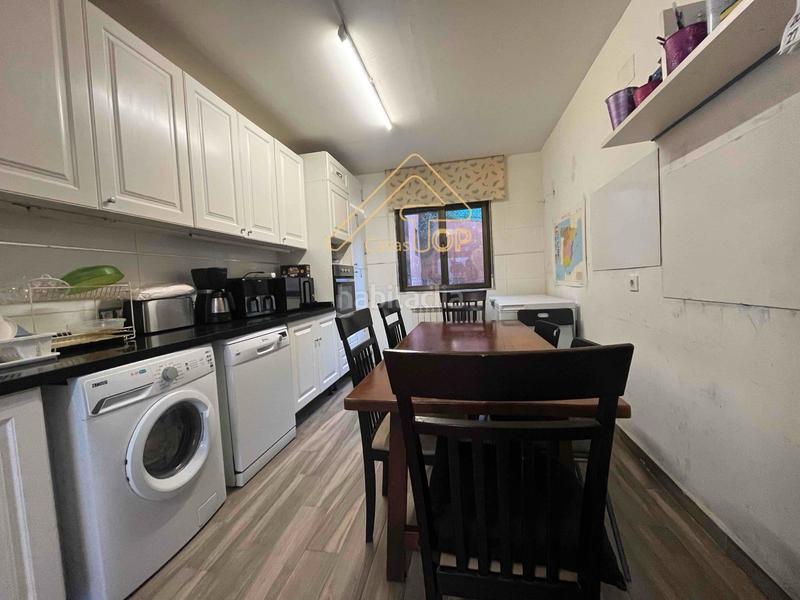 Foto acf96d45-4b2d-41e3-9619-7ee6dadd7663. Casa con riscaldamento in Carbayin-Lieres-Valdesoto Siero