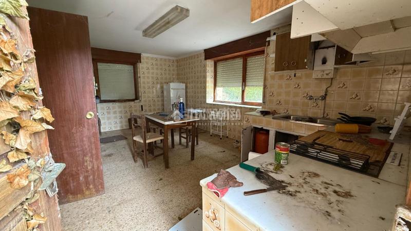 Foto d5a3c2d6-3818-43f0-b769-dd1e596a7495. Casa  en venta en Ribadesella