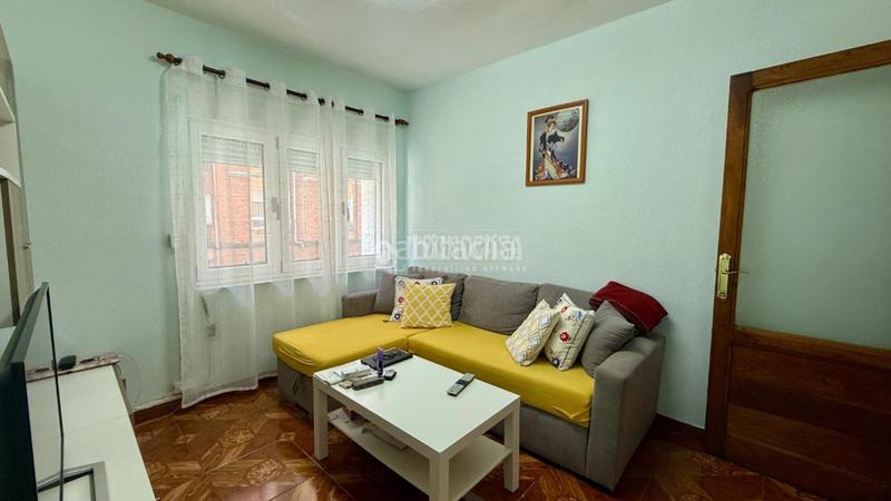 Foto bdb30beb-c7fa-4422-b762-a65479586d4a. Piso  en venta en Llano Gijón