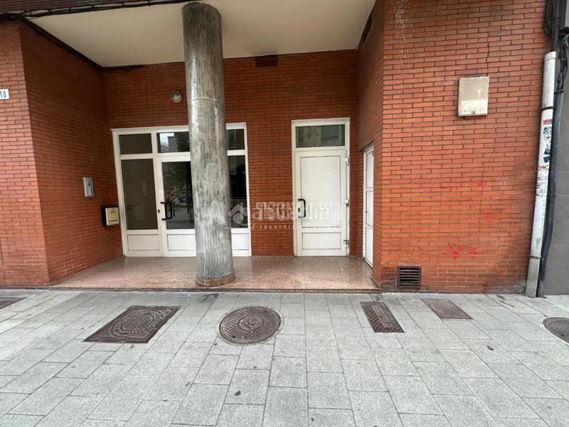 Foto b01ab4a8-d9ce-446a-9f68-40b5c0819056. Parking coche boxplaza de garaje en venta en Llano Gijón