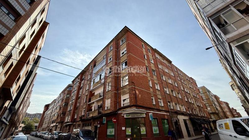 Foto a9c3be91-1649-478d-b422-b1c7d6883fd1. Appartement dans Llano Gijón