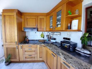 Maison jumelée à Parroquias Sur - La Manjoya. Casa en venta en oviedo