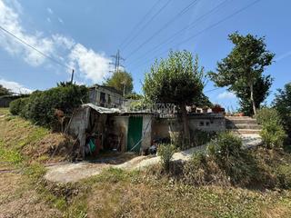 Maison à Cenero. Casa en venta en gijón