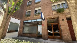 Lloguer Local Comercial a Pumarín. Local comercial en alquiler en gijón