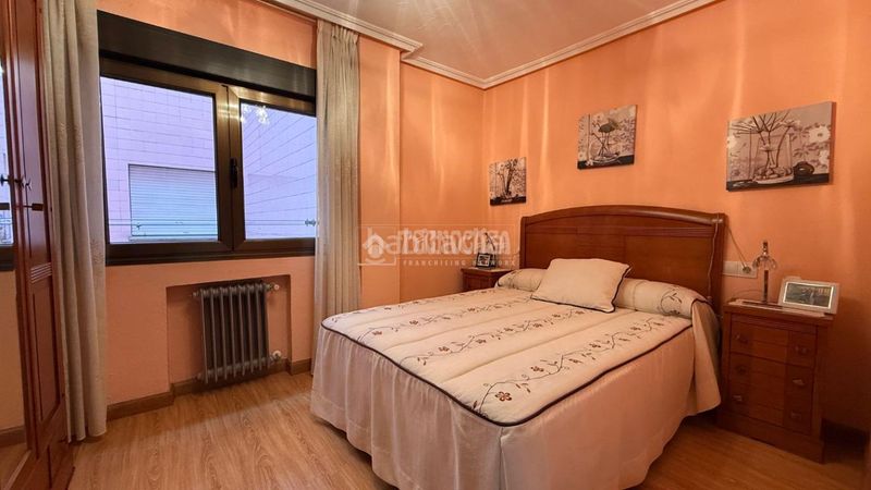 Foto bb3cfba9-77e1-494e-9eb9-bcf019e245ca. Pis amb calefacció a Llano Gijón