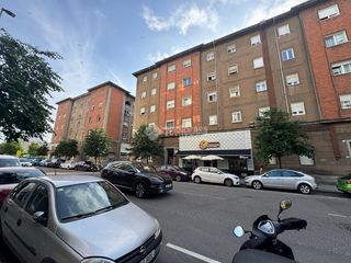 Pis a Pumarín. Piso en venta en gijón