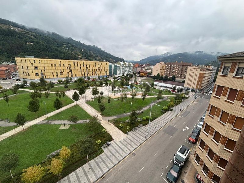 Foto 22a44d6c-6868-42f6-8d0c-db10dff047af. Pis amb calefacció a La Villa - Bazuelo Mieres