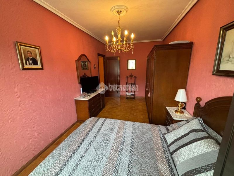 Foto fd18f712-6979-443e-b862-f62f69c35494. Pis amb calefacció a La Villa - Bazuelo Mieres