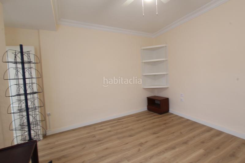 Foto 0afa98eb-8190-428d-9825-35b1bf0138df. Pis a Encarnación - Regina Sevilla