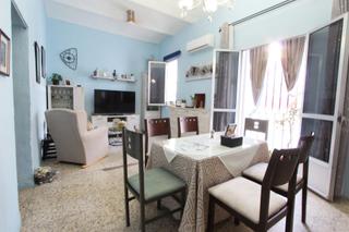 Appartement à Ciudad Jardín. Piso en venta en segunda línea de gran plaza - oportunidad única