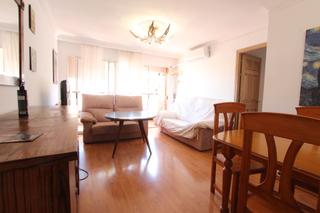 Flat in Calle Urbión