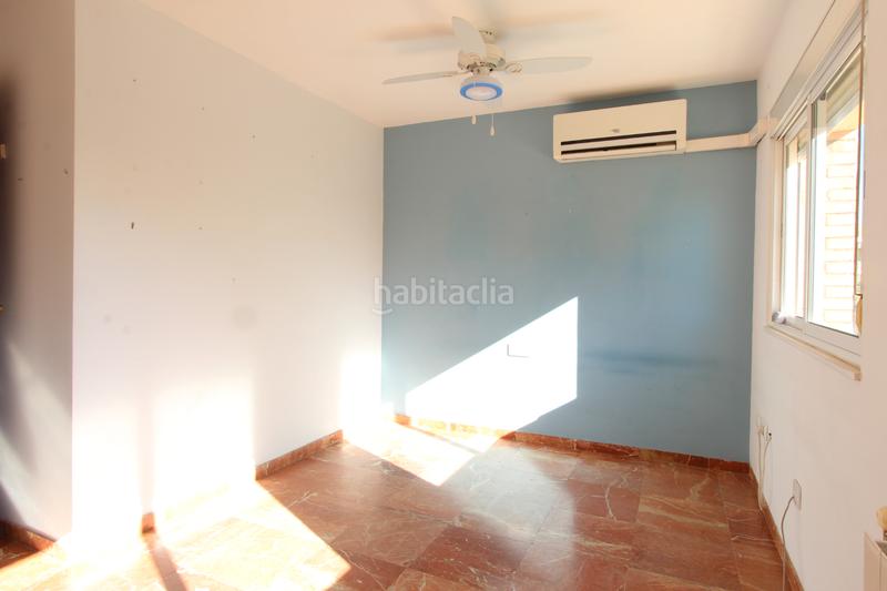 Foto 5a0a2e4d-45e0-4f21-9777-937b6a8979c4. Piso señorial piso en nervión para entrar a vivir en Sevilla