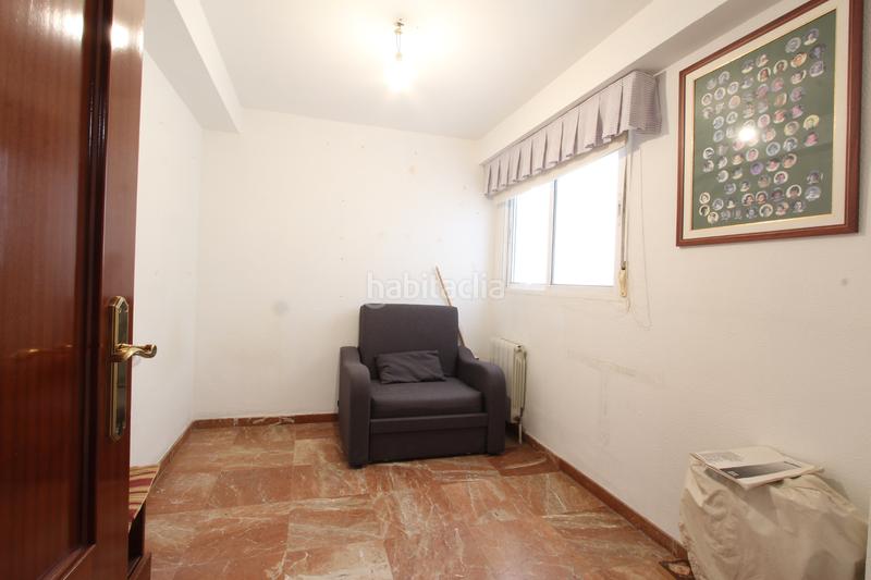 Foto 696b1cd9-66bd-4ab3-b9eb-931b54a552b5. Piso señorial piso en nervión para entrar a vivir en Sevilla