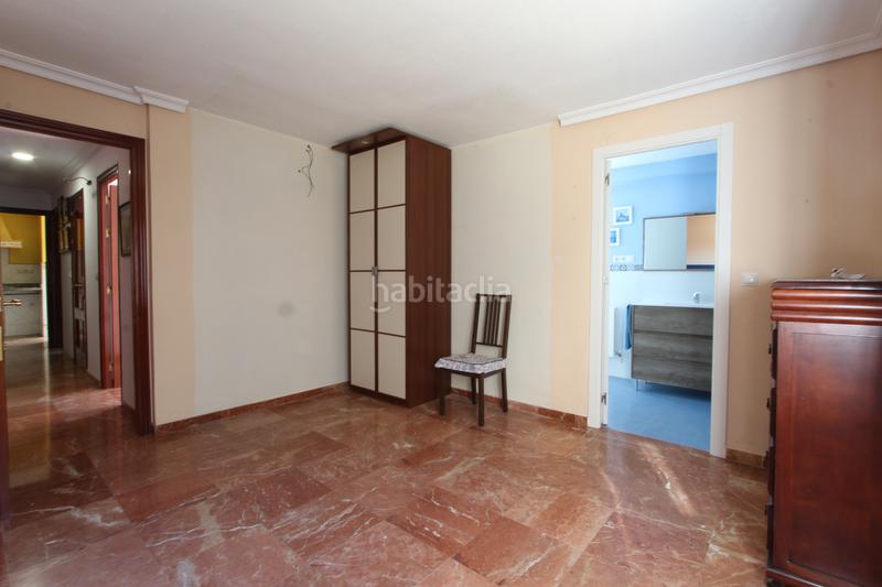 Foto 698ca107-e9b6-4627-877a-98da8e56f071. Piso señorial piso en nervión para entrar a vivir en Sevilla