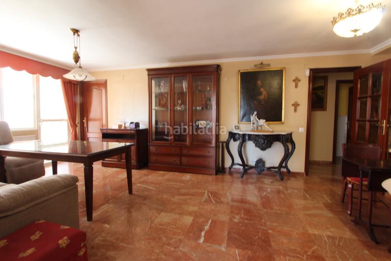 Foto 8d707c11-7719-41a9-8f3e-ddcc39228ed0. Piso señorial piso en nervión para entrar a vivir en Sevilla