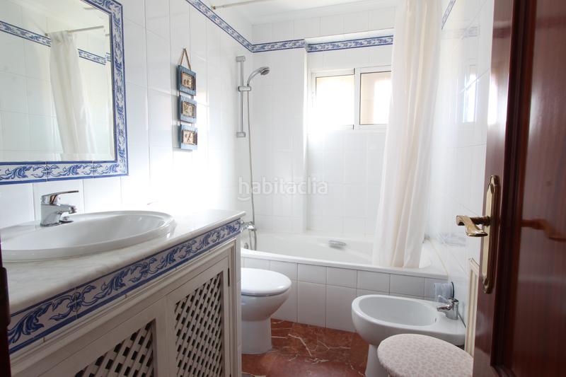 Foto d7866c88-f01f-4c82-ade7-7d996c275293. Piso señorial piso en nervión para entrar a vivir en Sevilla