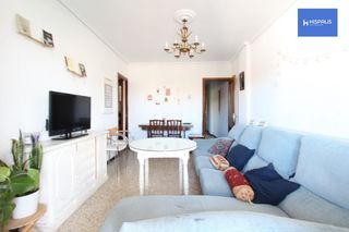Location Appartement à El Plantinar - Avda. La Paz - El Juncal. Alquiler para estudiantes en el plantinar