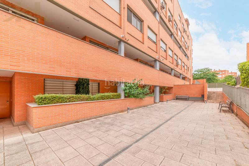 Foto 0be08bbd-4ffa-46d5-a972-58d1dbf2c6ff. Dúplex  en venta en calle antonio de nebrija en Alcobendas