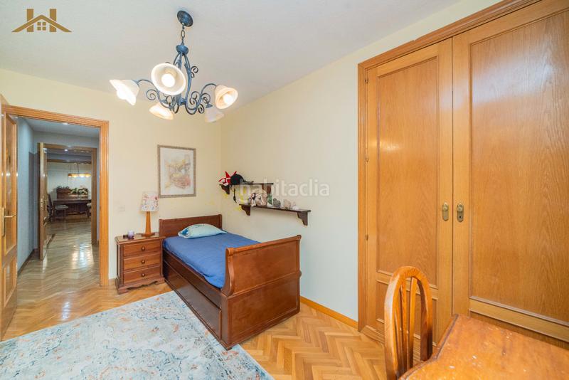 Foto 5f5b43f7-87fa-439e-9a97-ab68575c0532. Piso  en venta en calle de juan ramón jiménez en Alcobendas