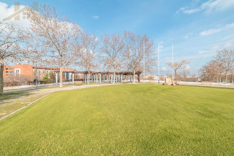 Foto 3af41a42-2f82-49c3-9b91-39cb209414c6. Etagenwohnung mit heizung in Centro Alcobendas