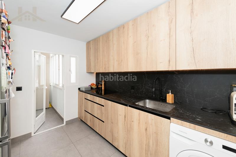 Foto 24ad20d6-eee3-4b0a-952f-cd2fd9170a80. Flat with heating in Centro Alcobendas