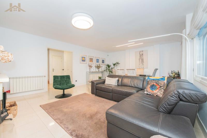 Foto 0e467bcd-193c-4435-9f7e-2e7936826e44. Reihenhaus mit kamin heizung parking pool in el soto de La Moraleja La Moraleja