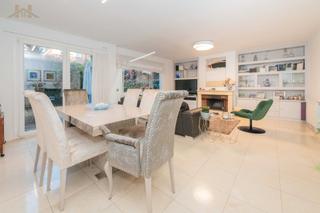 Maison jumelée  Calle de la azalea. Chalet adosado en venta en calle de la azalea