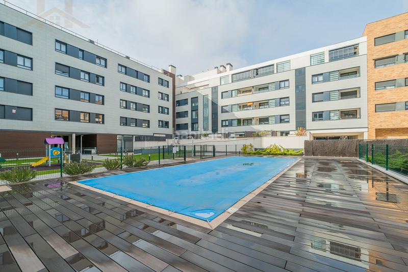 Foto a8d711c8-db03-4d83-8242-fe574cf4efb7. Piso  en venta en calle de la felicidad en Norte Alcobendas