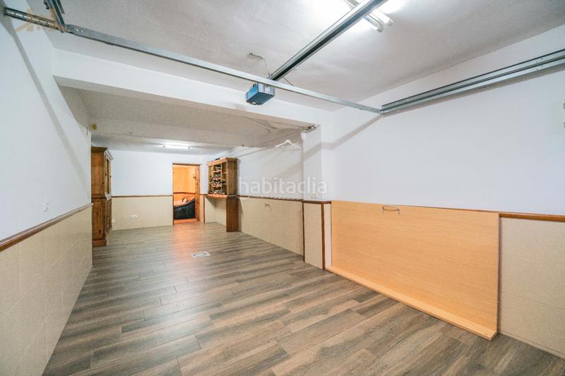 Foto 3f646f2a-68c1-4806-910c-e853eb62fd19. Maison jumelée avec cheminée chauffage parking dans Alcobendas