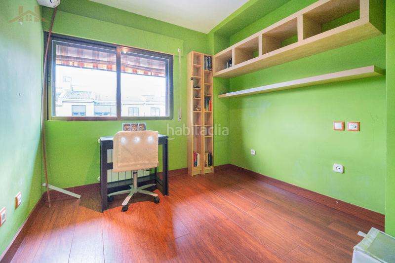 Foto 86ce5094-c988-491c-b743-1e96f932aabb. Maison jumelée avec cheminée chauffage parking dans Alcobendas