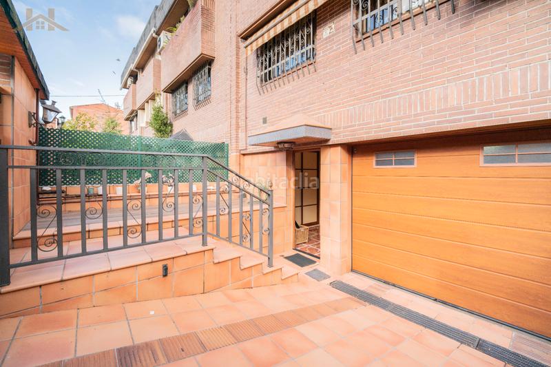 Foto 90c402a7-7127-413f-869e-10e489cc04c6. Maison jumelée avec cheminée chauffage parking dans Alcobendas