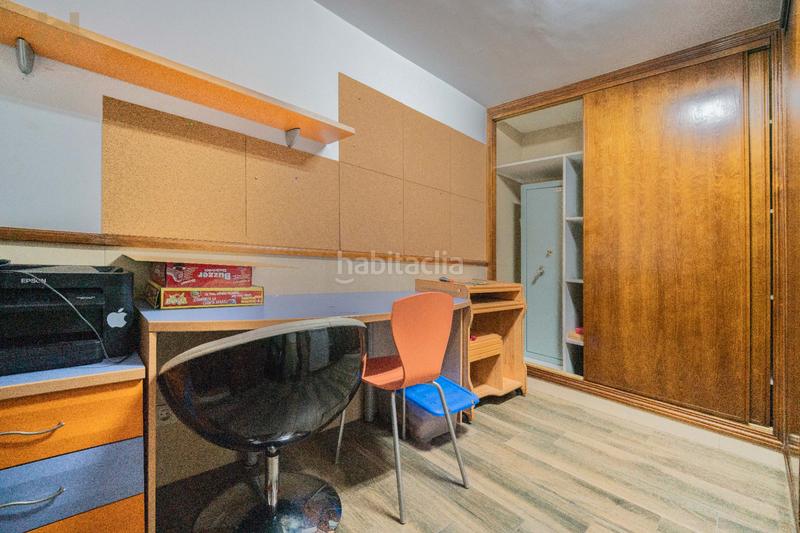 Foto d28a5ff9-d9f0-49f1-b9e9-44776c8a990c. Maison jumelée avec cheminée chauffage parking dans Alcobendas