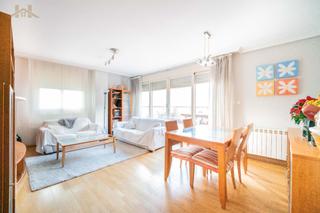 Appartement  Paseo de valdelasfuentes. tico en venta en paseo de valdelasfuentes