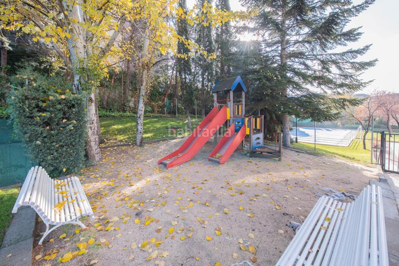 Foto a6d4575f-1ee6-46dc-a37f-84f8f65bbb91. Piso en calle leopoldo alas clarín 4 espectacular piso en planta en la mejor zona en Madrid