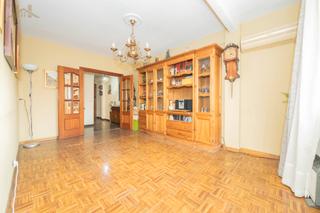 Appartement en Avenida de betanzos 54. Increble piso en una de las mejores zonas de madrid