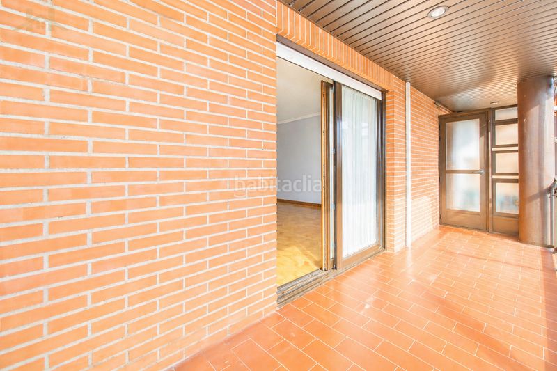 Foto a3a82d6d-fcd3-4e98-baf1-c5ff46b979c0. Pis amb calefacció aparcament piscina a Norte Alcobendas