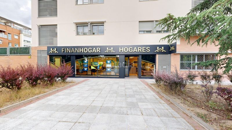 Foto a91552c8-b9b5-4f16-a58b-9c3a5045a97d. Edifici a Centro Alcobendas