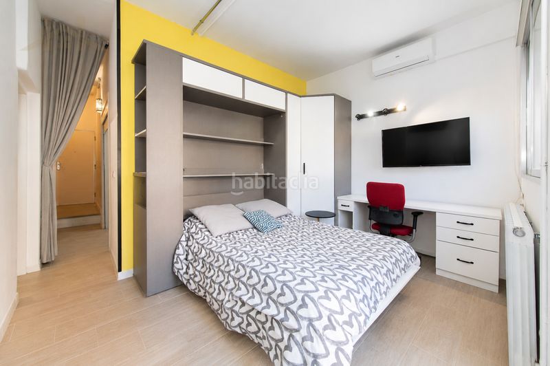 Foto a2edc462-0113-4045-91d6-800383283b5a. Casa adossada amb xemeneia calefacció aparcament a Alcobendas